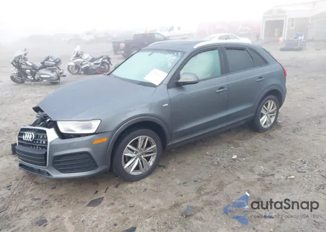 2018 Audi Q3 2.0T Premium/2.0T Sport Premium z USA, uszkodzony, nr VIN WA1ECCFS9JR010637